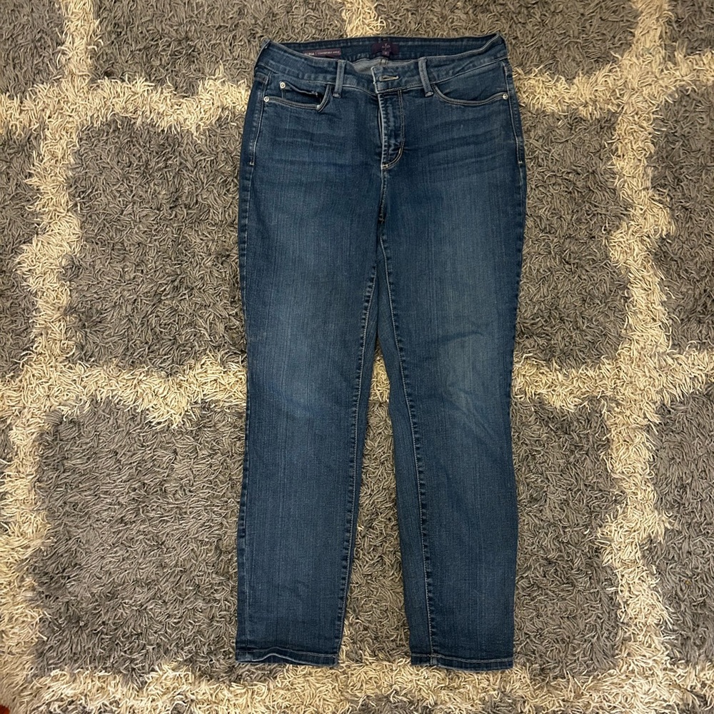 Ankle straight/skinny jeans